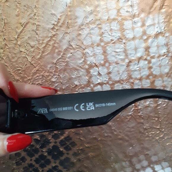 Zara Black Rectangular Slim Lense Acetate Sunglasses - Picture 5 of 11